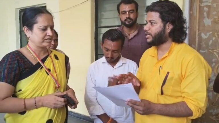 कर्नाटक राज्य में बंगाली समाज के अधिकार आंदोलन तेज            सुब्रत विश्वास के नेतृत्व में…..